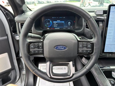 2025 Ford F-150 Lightning Platinum
