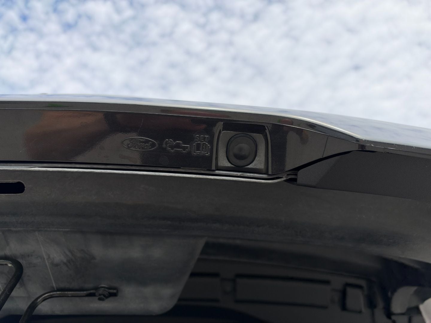 2025 Ford F-150 Lightning Platinum