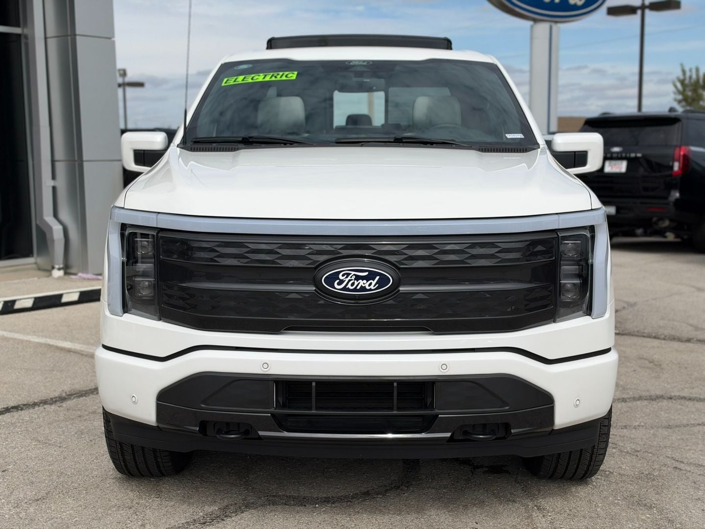 Used 2025 Ford F-150 Lightning Platinum with VIN 1FT6W7L76SWG20278 for sale in Kansas City