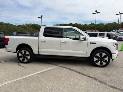 2025 Ford F-150 Lightning Platinum
