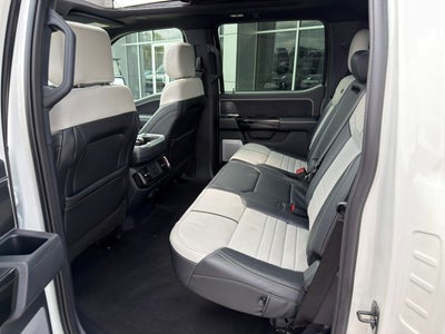 2025 Ford F-150 Lightning Platinum