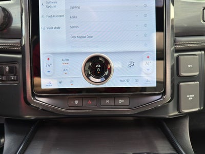 2025 Ford F-150 Lightning Platinum