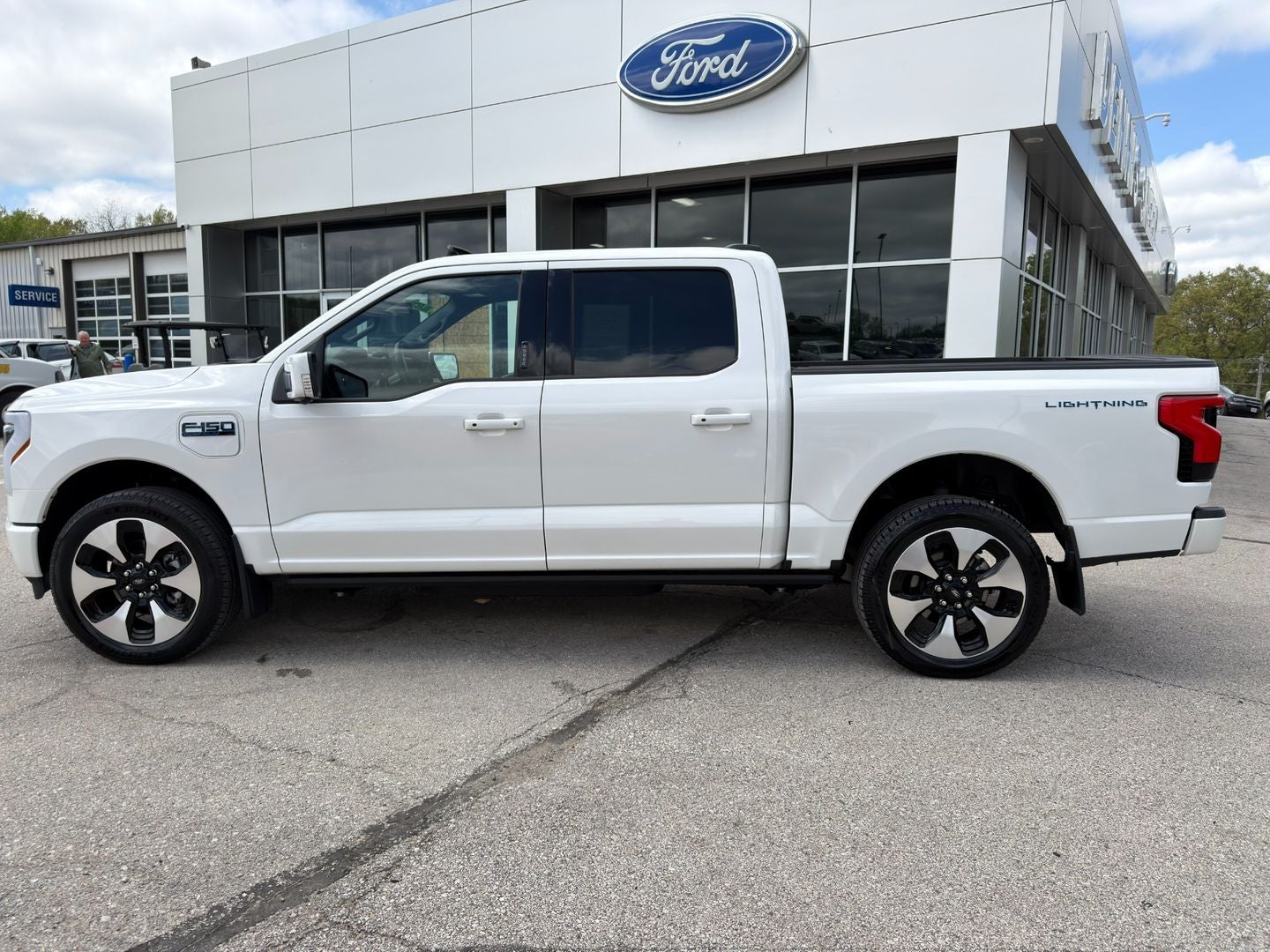 2025 Ford F-150 Lightning Platinum