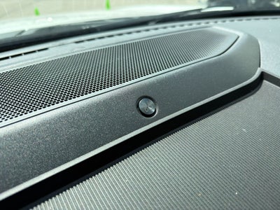 2025 Ford F-150 Lightning Platinum