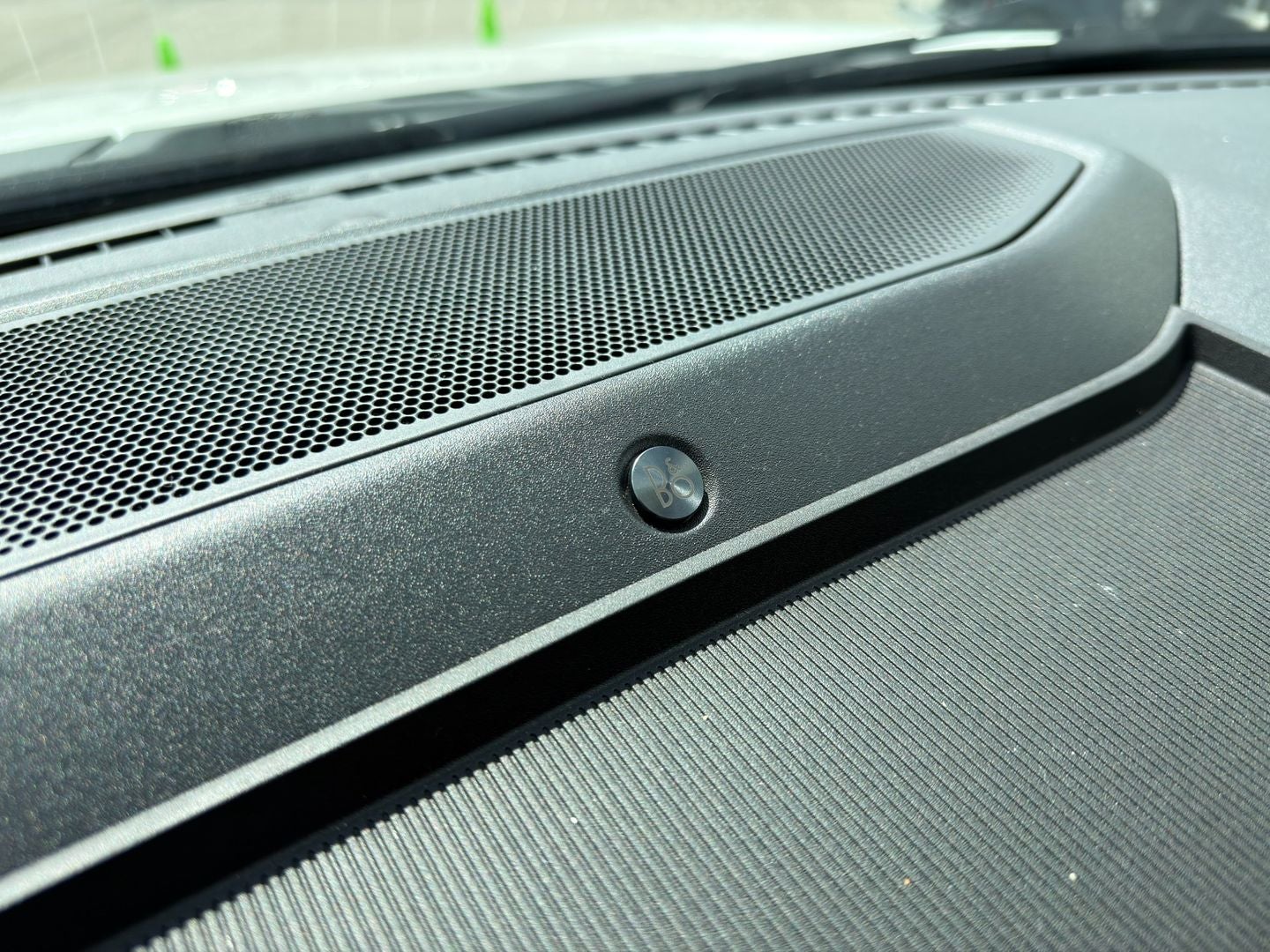 2025 Ford F-150 Lightning Platinum