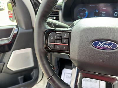 2025 Ford F-150 Lightning Platinum