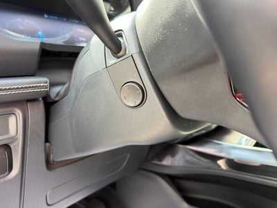 2025 Ford F-150 Lightning Platinum