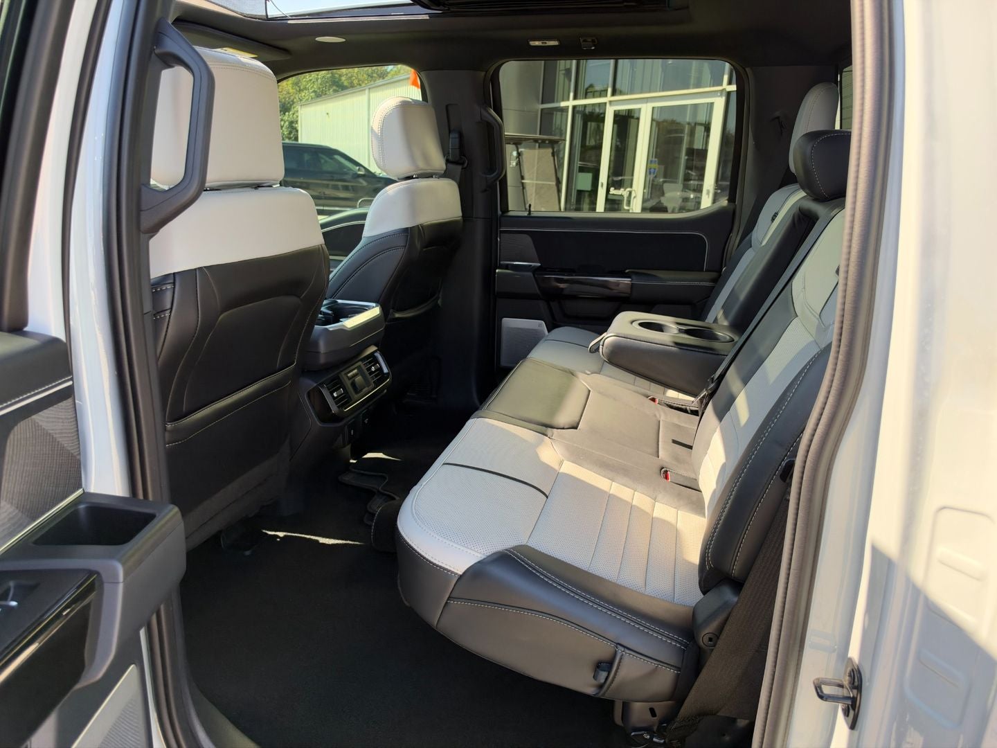 2024 Ford F-150 Lightning Platinum