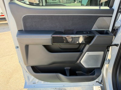 2024 Ford F-150 Lightning Platinum