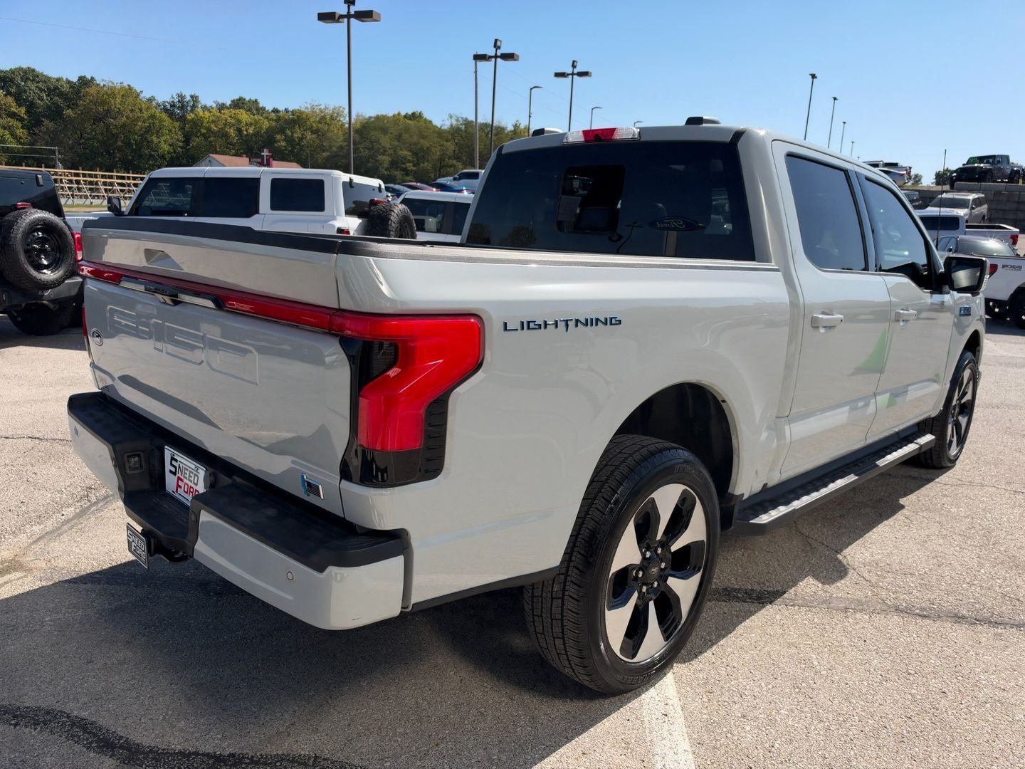 2024 Ford F-150 Lightning Platinum