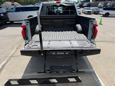 2025 Ford F-150 Lightning Platinum