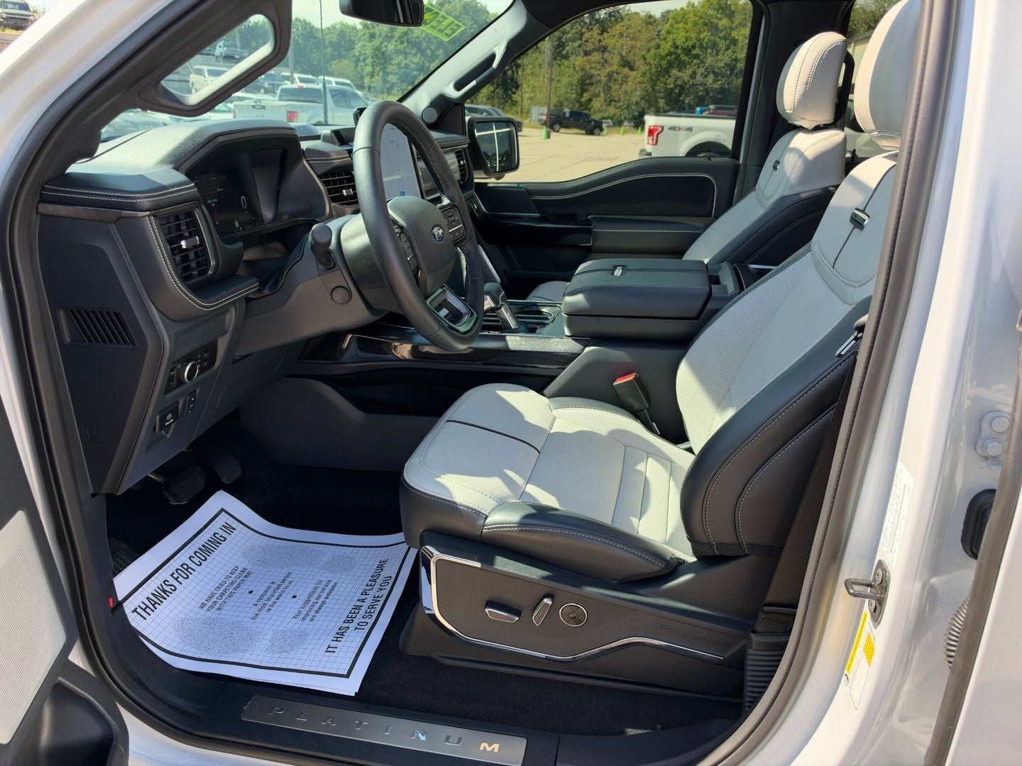 2025 Ford F-150 Lightning Platinum