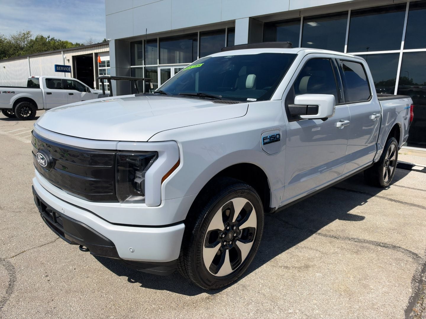 2025 Ford F-150 Lightning Platinum