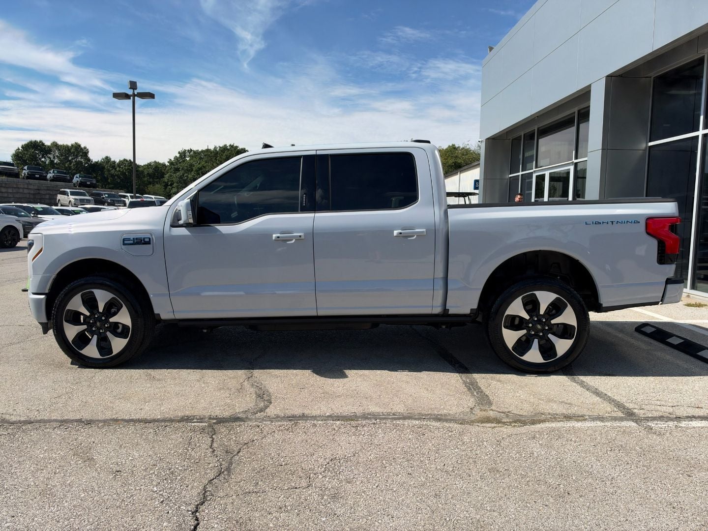 2025 Ford F-150 Lightning Platinum
