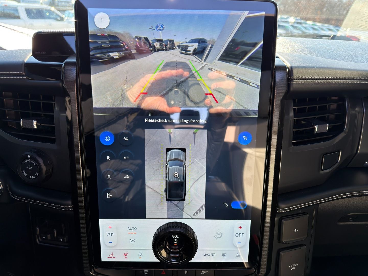 2024 Ford F-150 Lightning Platinum