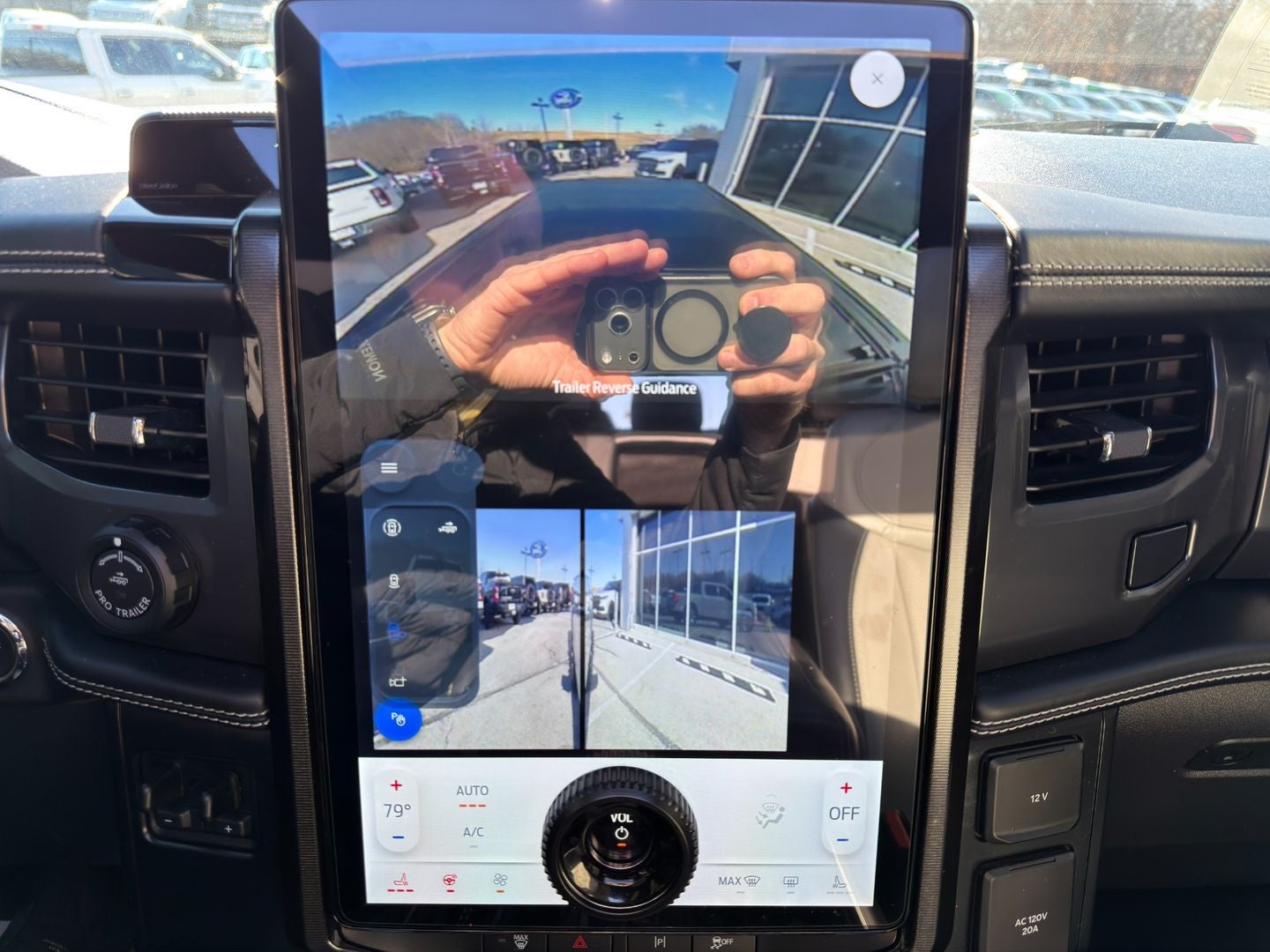 2024 Ford F-150 Lightning Platinum