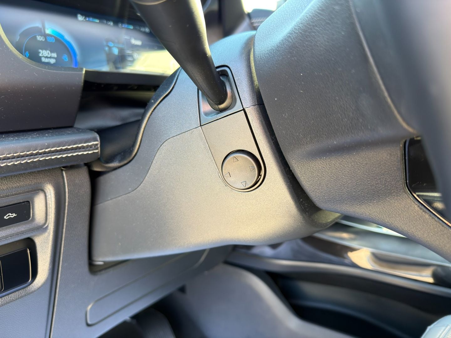 2024 Ford F-150 Lightning Platinum