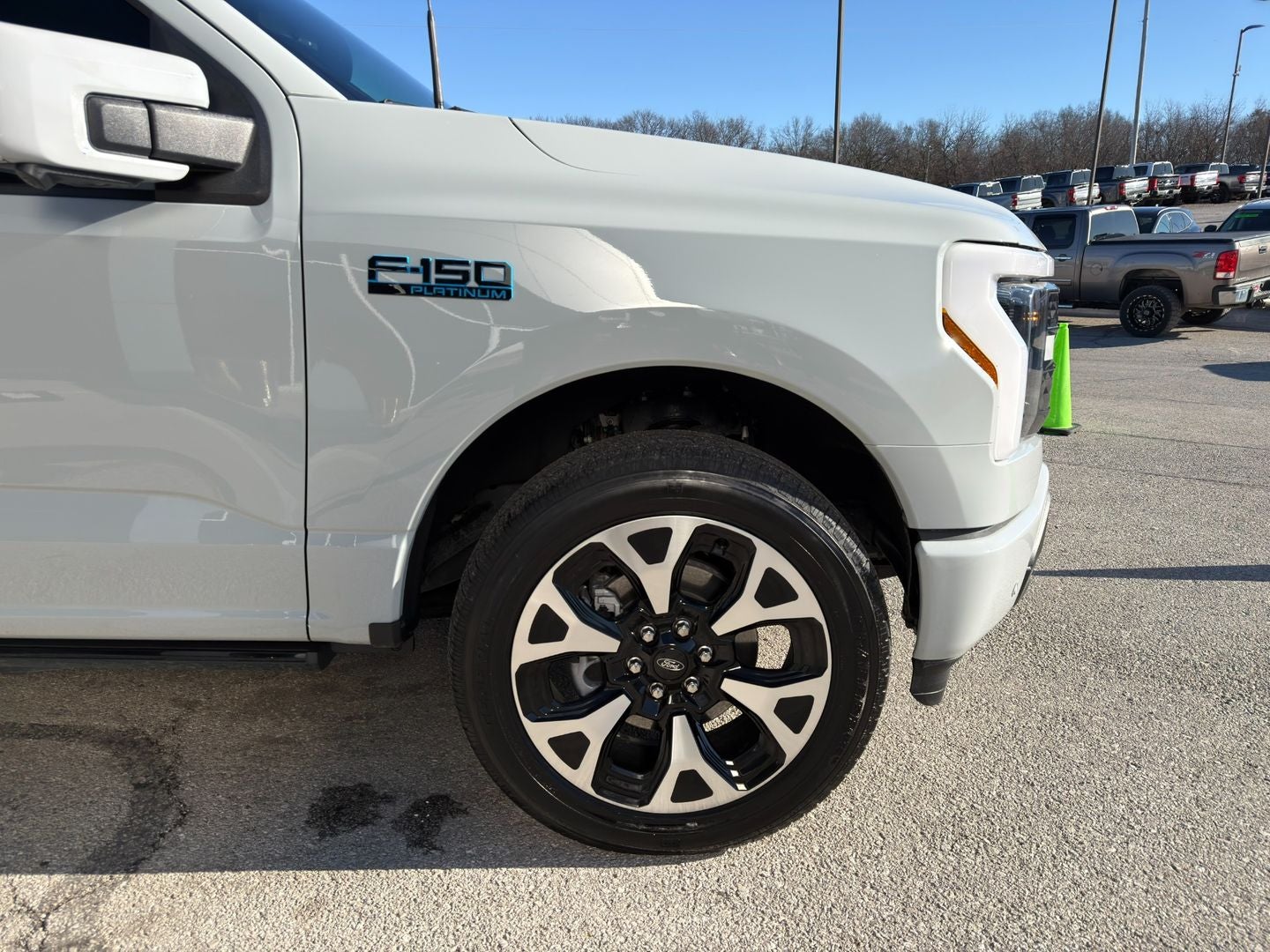 2024 Ford F-150 Lightning Platinum