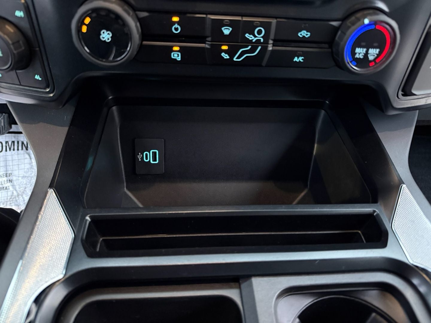 2025 Ford Super Duty F-250 SRW XLT 4X4