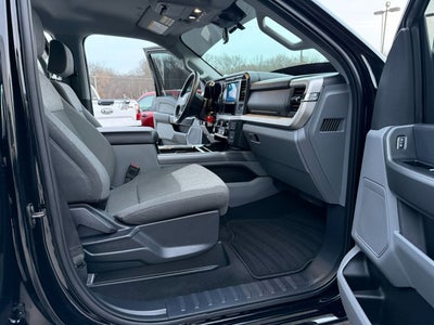 2025 Ford Super Duty F-250 SRW XLT 4X4