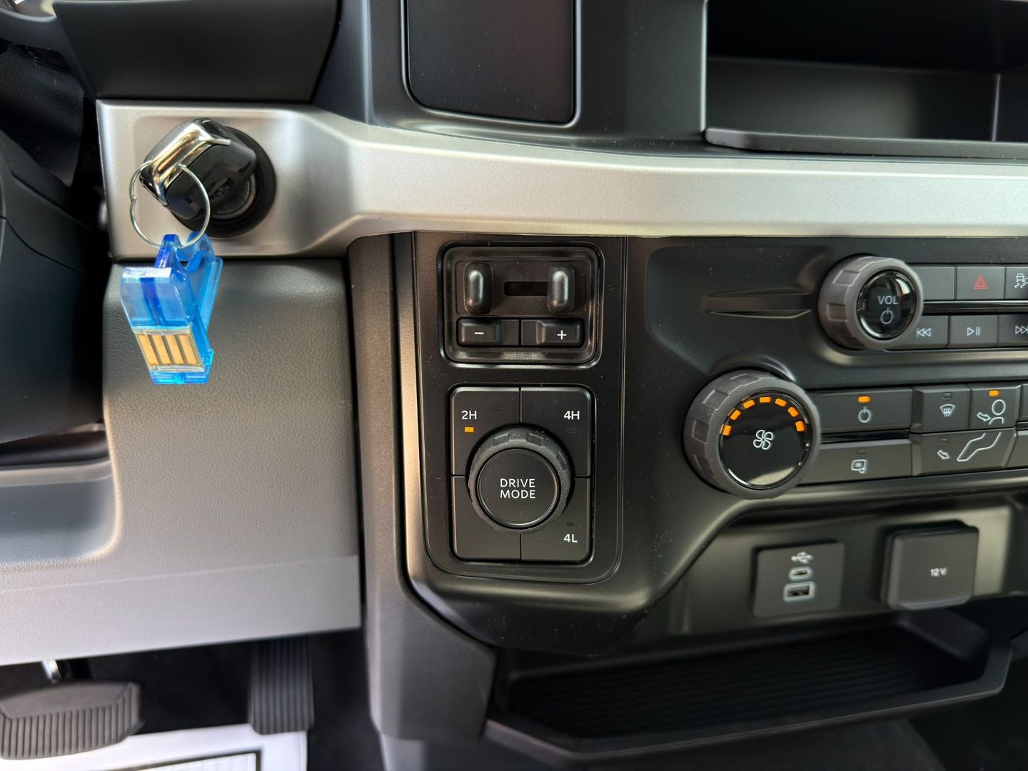 2026 Ford Super Duty F-250® XLT