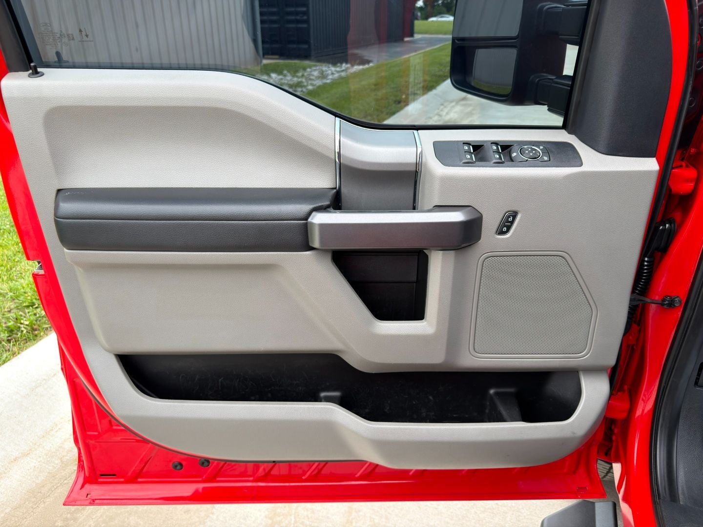 2022 Ford Super Duty F-250 SRW XLT 4X4