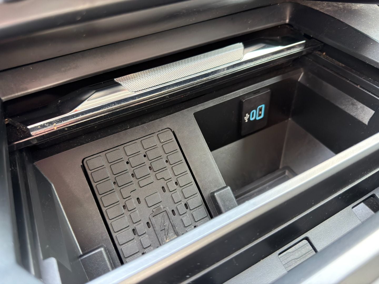 2024 Ford Super Duty F-250 SRW Lariat 4X4