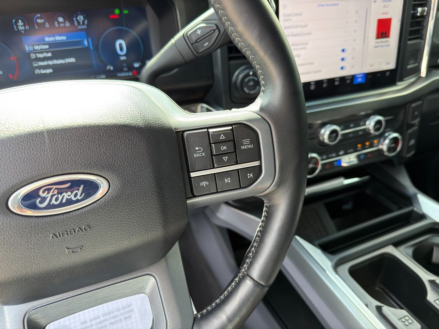 2024 Ford Super Duty F-250 SRW Lariat 4X4