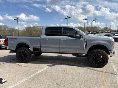 2024 Ford Super Duty F-250 SRW Lariat 4X4