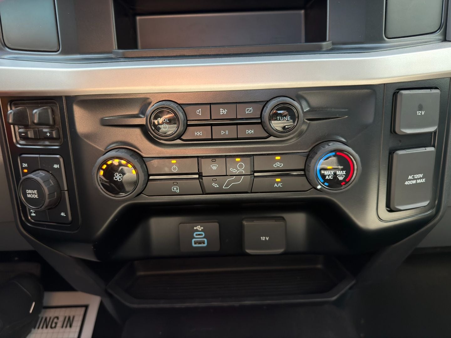 2024 Ford Super Duty F-250 SRW XL 4X4