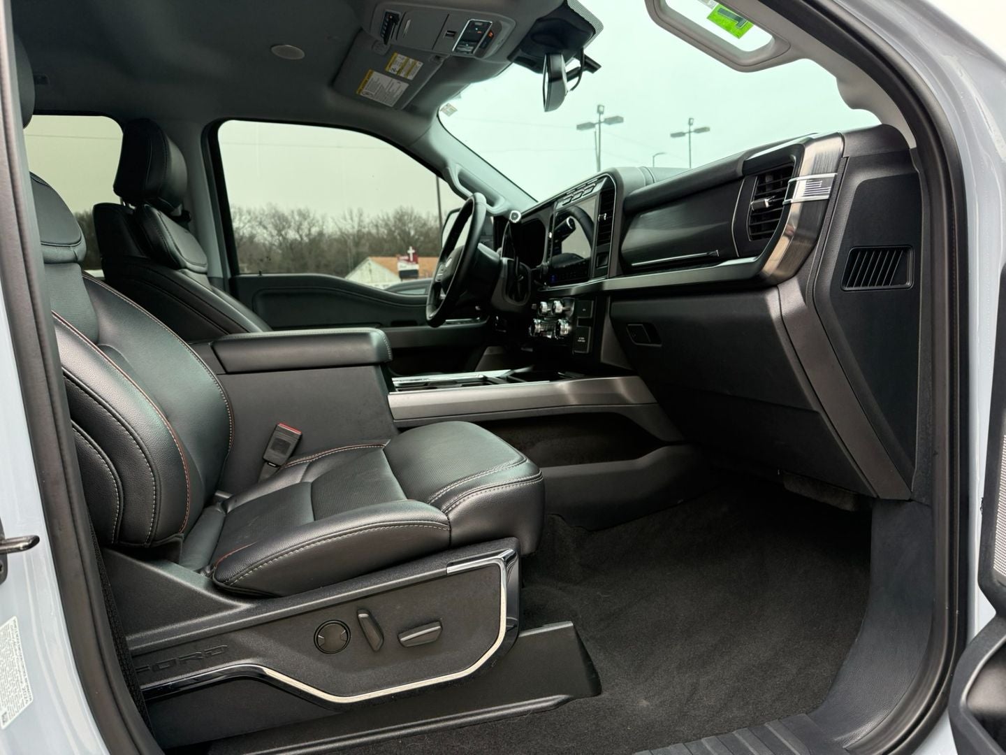 2024 Ford Super Duty F-250 SRW Lariat 4X4