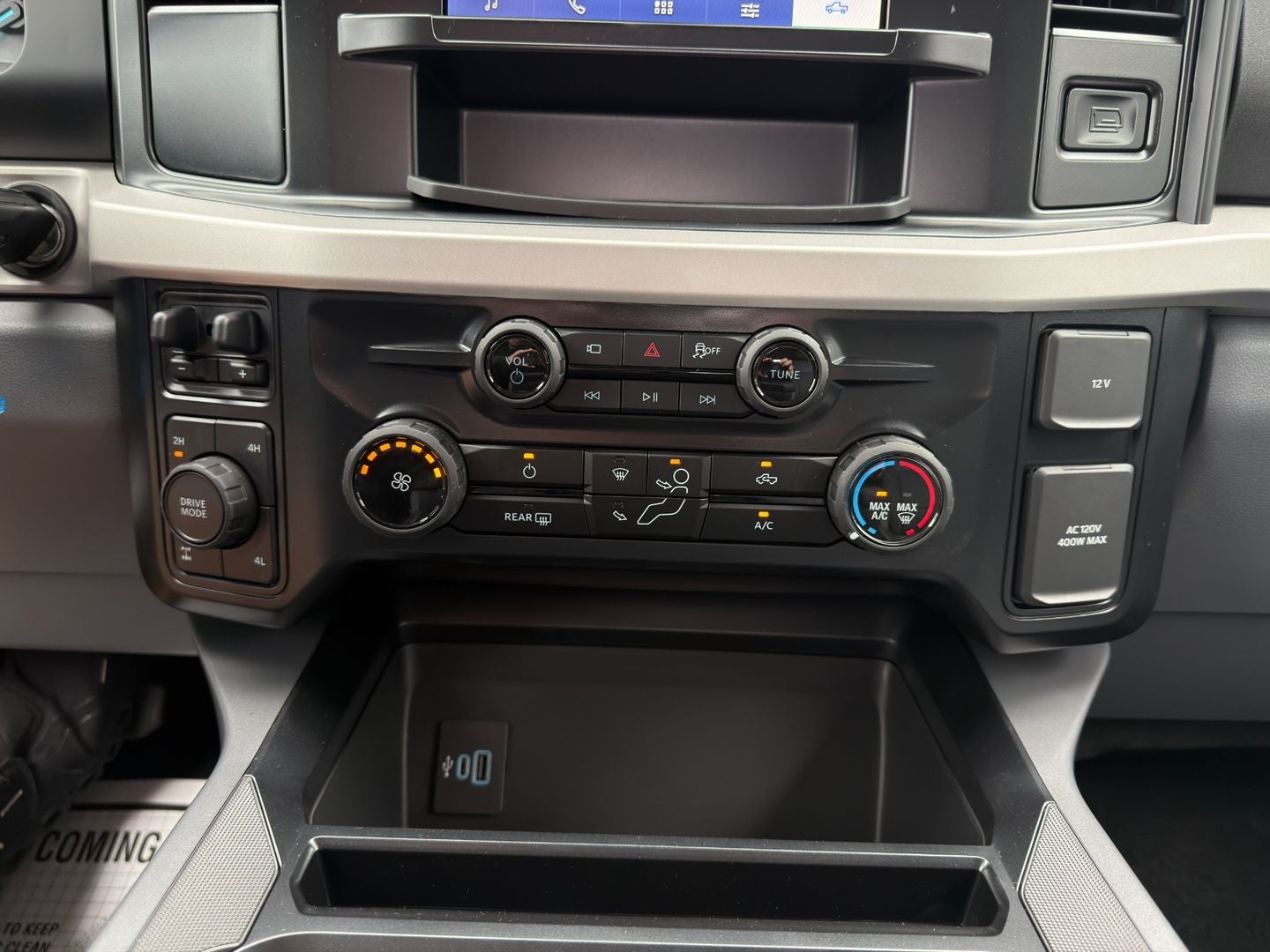 2026 Ford Super Duty F-250® XLT