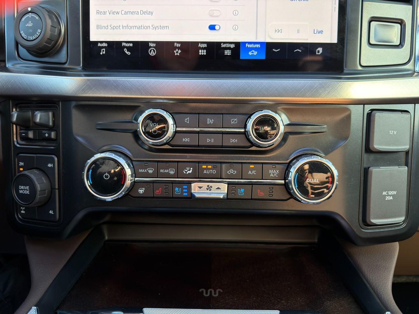 2024 Ford Super Duty F-350 SRW King Ranch