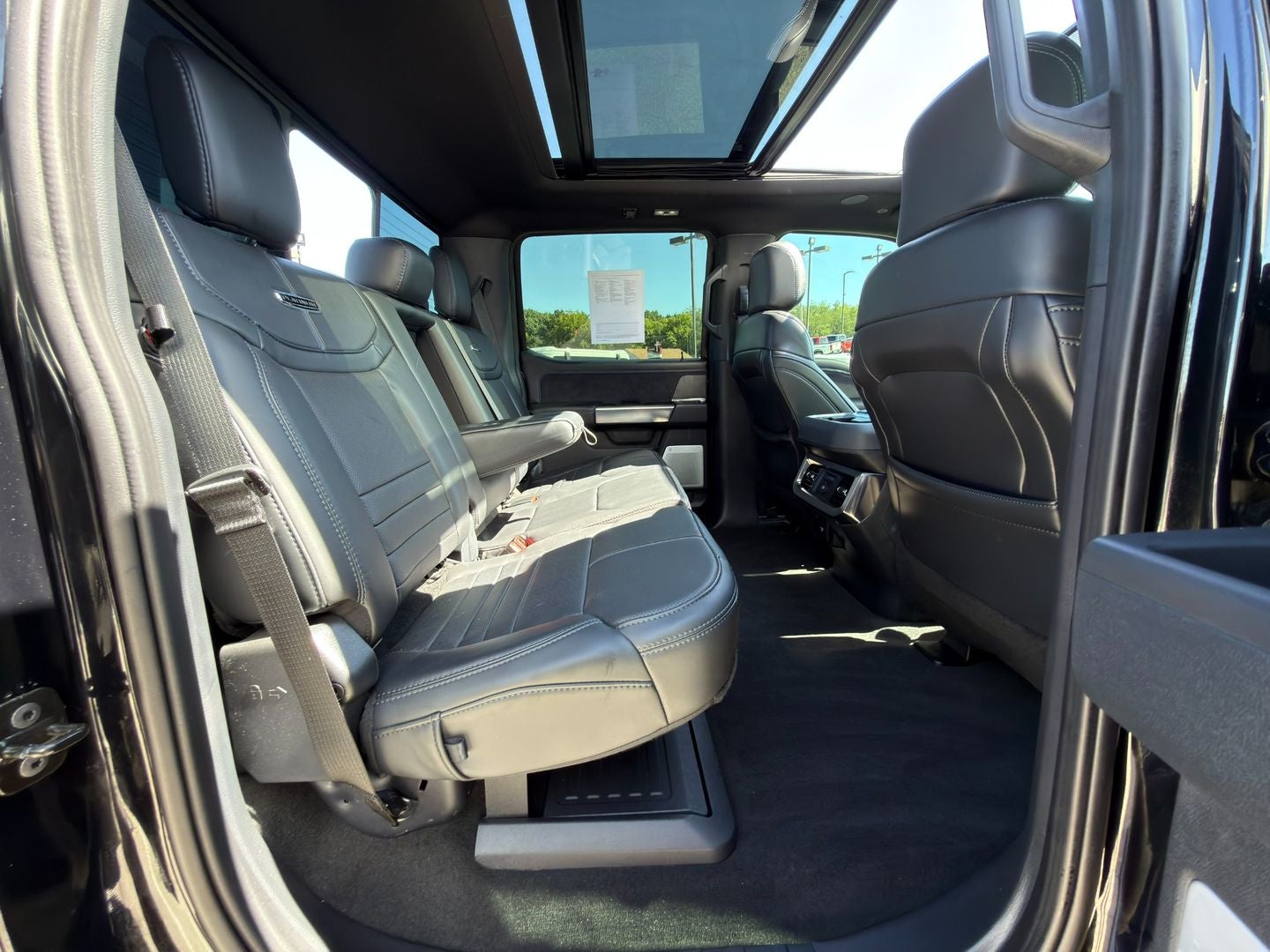 2025 Ford Super Duty F-350 SRW Platinum 4X4