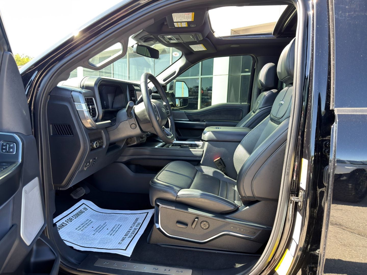 2025 Ford Super Duty F-350 SRW Platinum 4X4