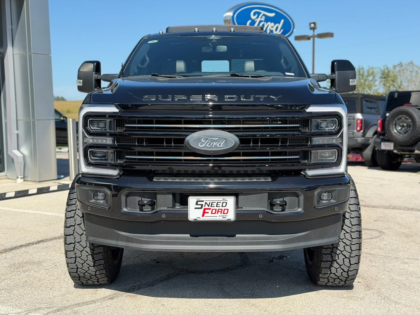 2025 Ford Super Duty F-350 SRW Platinum 4X4