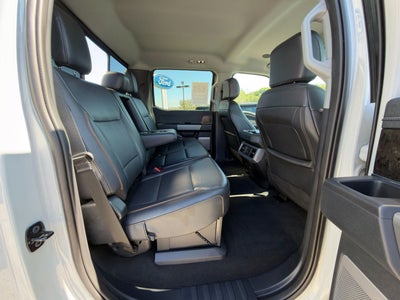 2025 Ford Super Duty F-350 SRW Lariat 4X4
