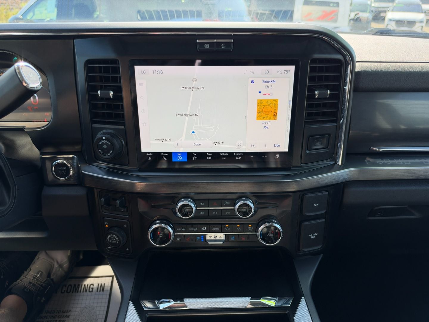 2025 Ford Super Duty F-350 SRW Lariat 4X4