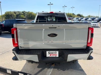 2025 Ford Super Duty F-350 SRW Lariat 4X4