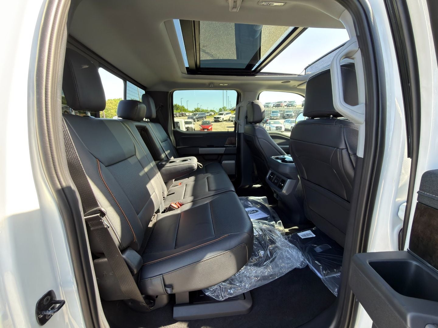 2026 Ford Super Duty F-350® Lariat®