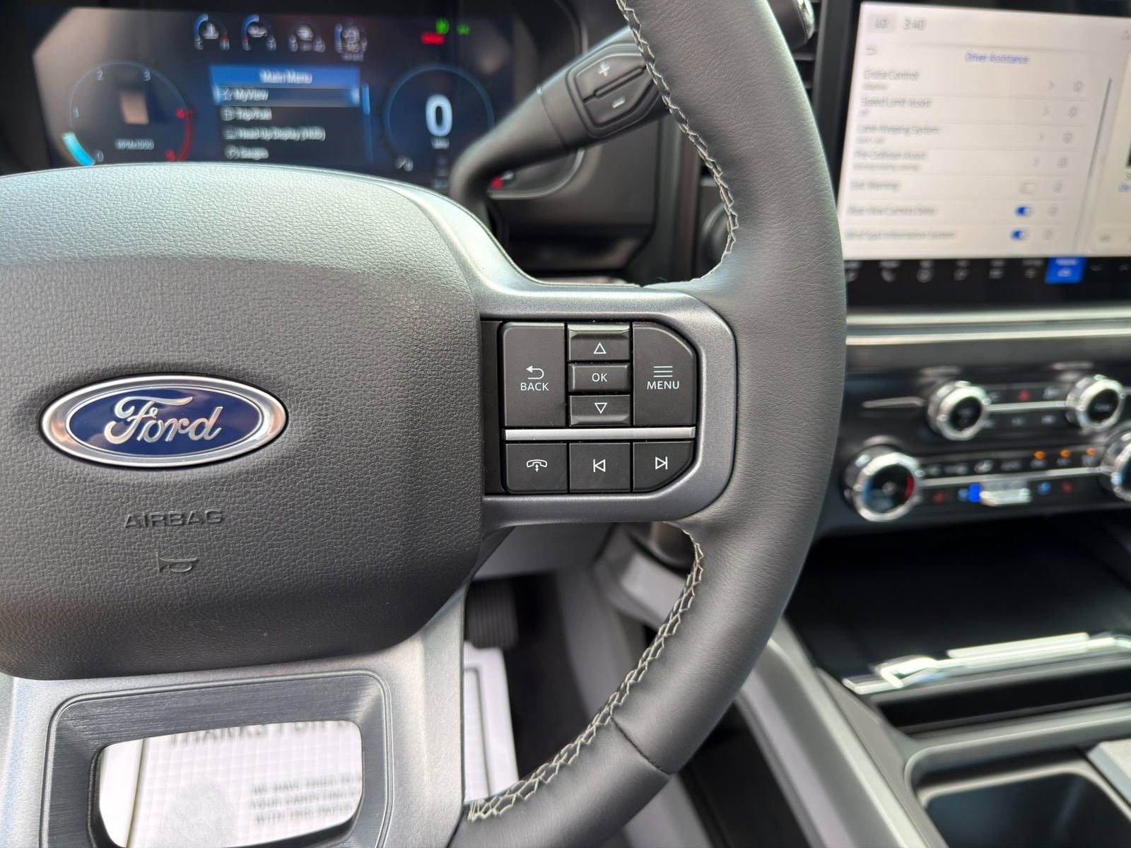 2026 Ford Super Duty F-350® Lariat®