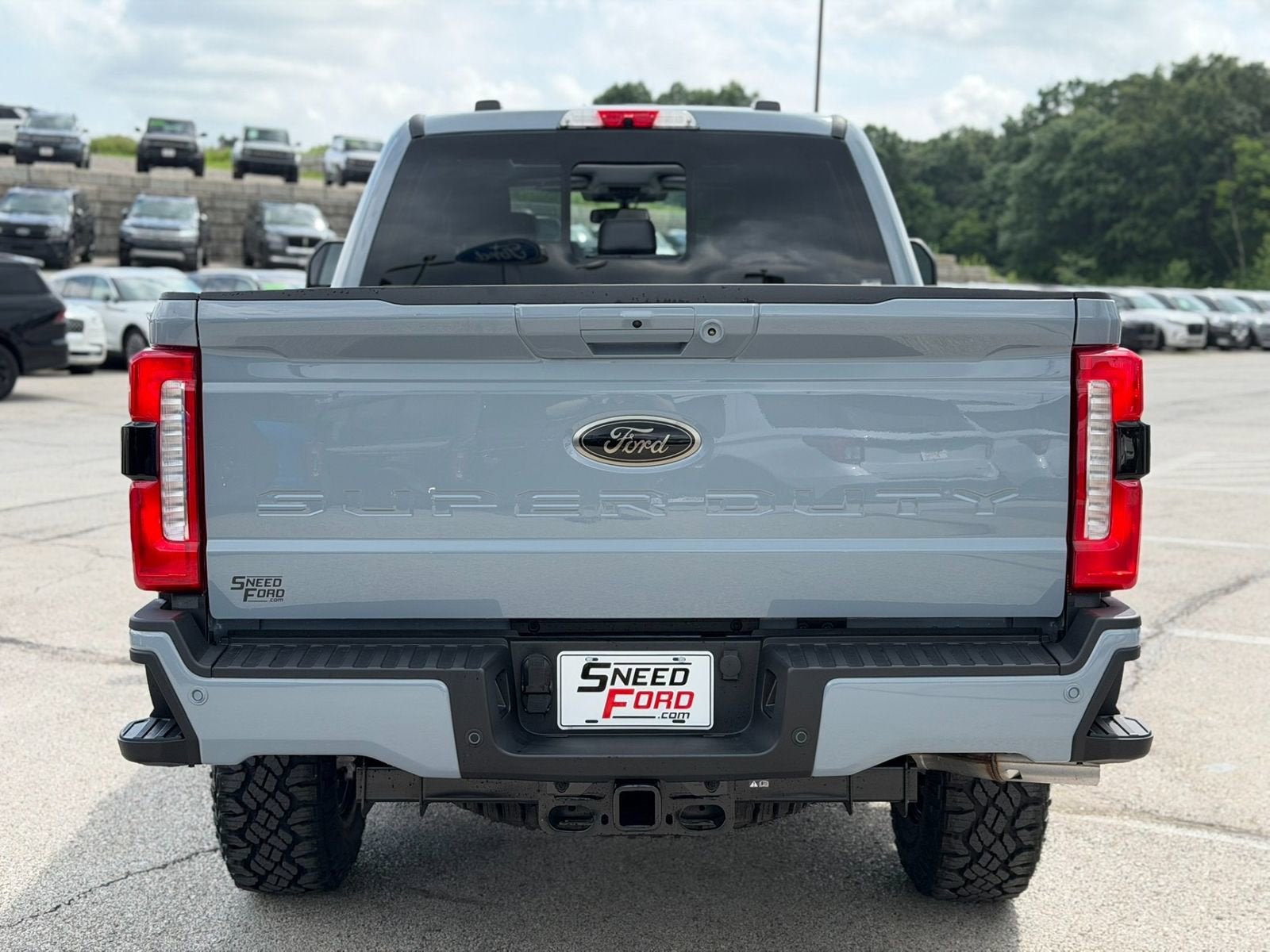 2026 Ford Super Duty F-350® Lariat®