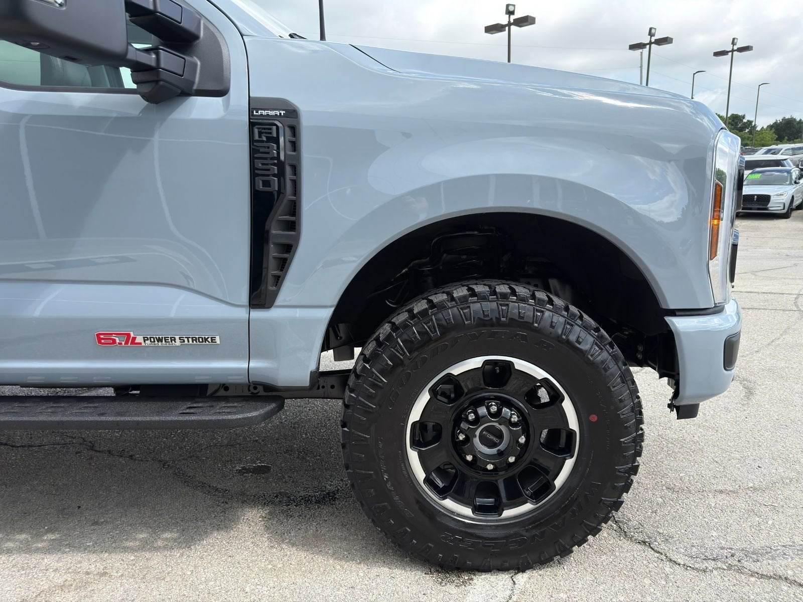 2026 Ford Super Duty F-350® Lariat®