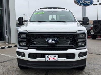 2027 Ford Super Duty F-350 SRW F-350® Lariat®