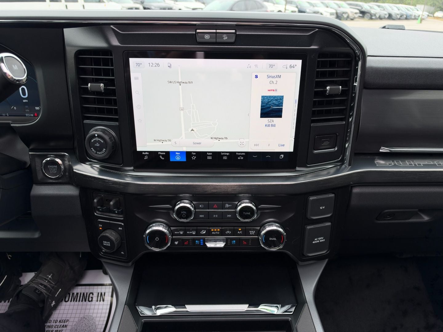 2027 Ford Super Duty F-350 SRW F-350® Lariat®