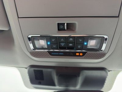 2027 Ford Super Duty F-350 SRW F-350® Lariat®
