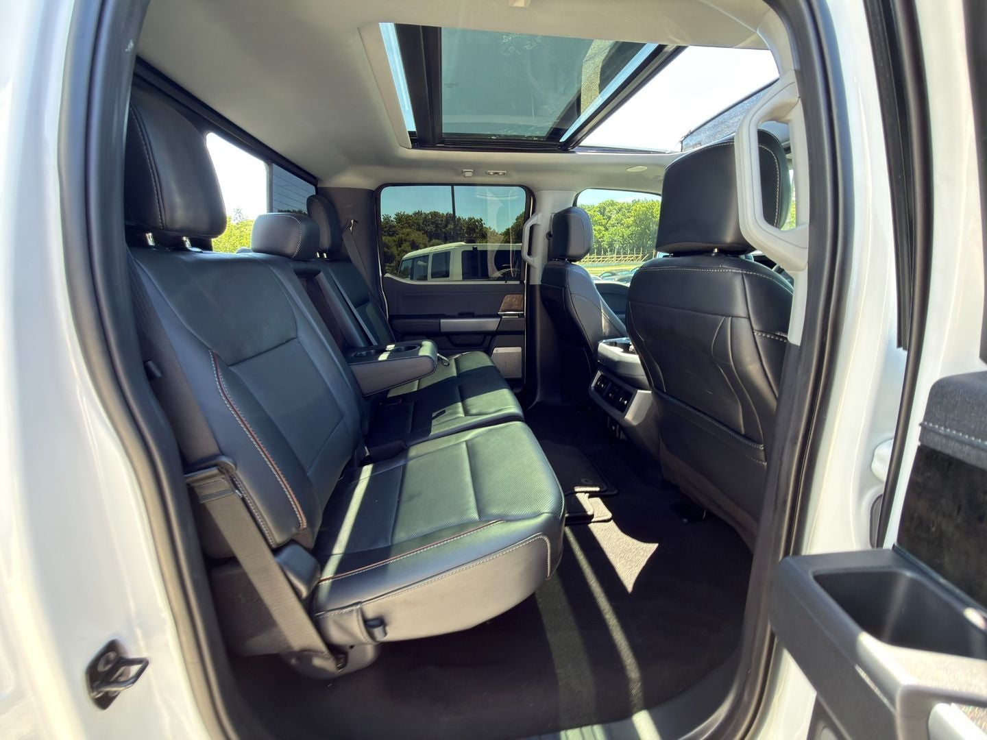 2024 Ford Super Duty F-350 SRW Lariat 4X4