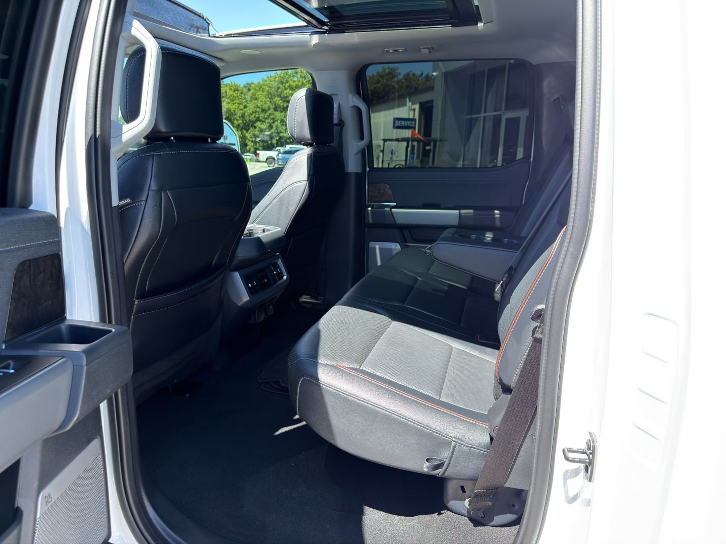 2024 Ford Super Duty F-350 SRW Lariat 4X4