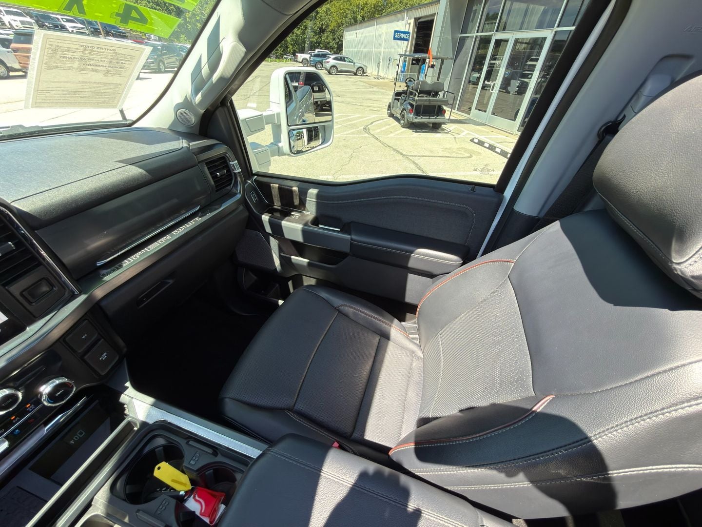 2024 Ford Super Duty F-350 SRW Lariat 4X4