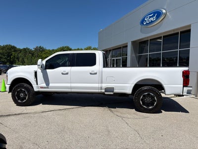 2024 Ford Super Duty F-350 SRW Lariat 4X4